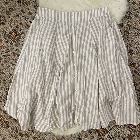 TORRID white and grey stripe linen button down midi skirt size 0 - Picture 2 of 9